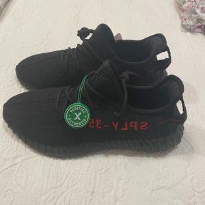Yeezy 350 v2 "Bred"